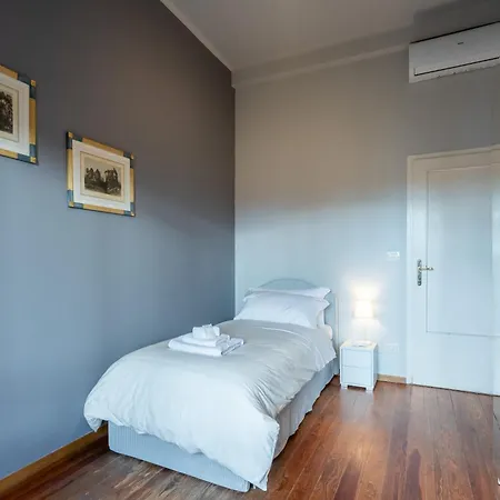 Apartment Indipendenza Loft Center Bologna