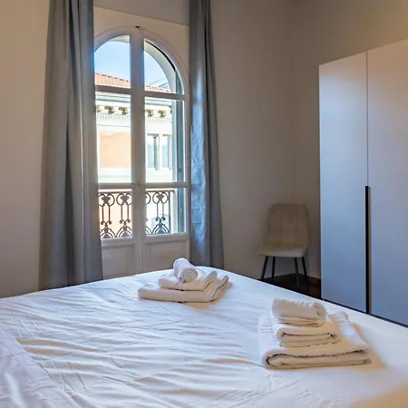 Indipendenza Loft Center * Bologna