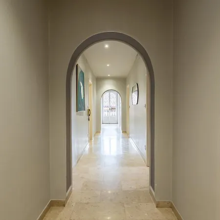 Indipendenza Loft Center * Bologna
