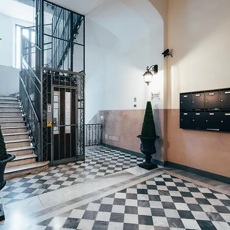 Indipendenza Loft Center דירה