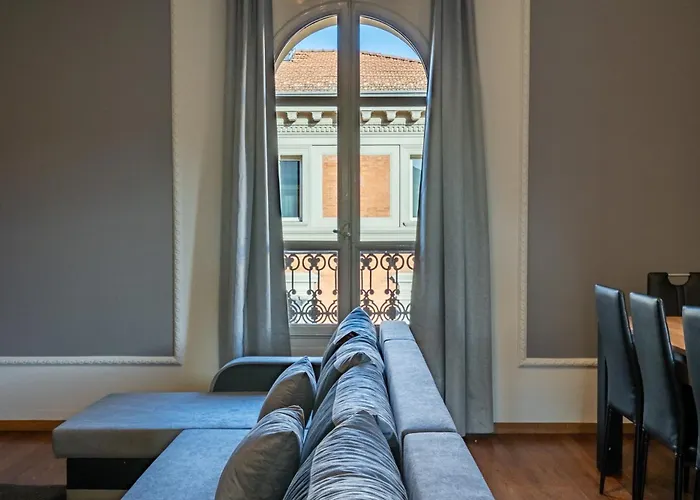 Indipendenza Loft Center *