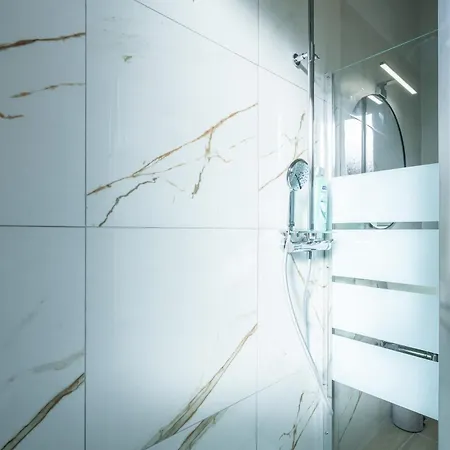 Apartamento Indipendenza Loft Center